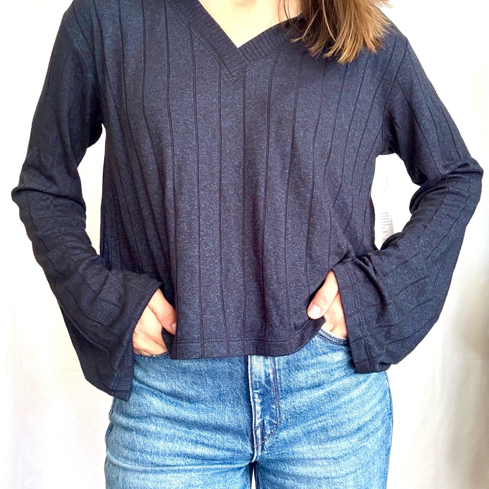 Women's Navy Marled Knit V-Neck Long Bell Sleeve Hoodie Size XS